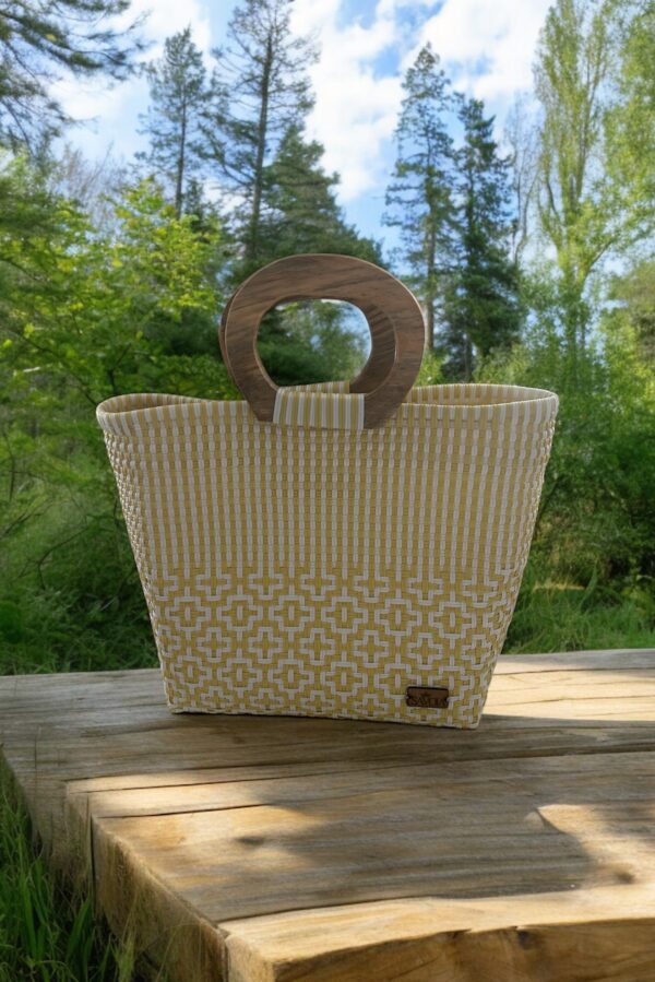 Elena wooden Handle Tote